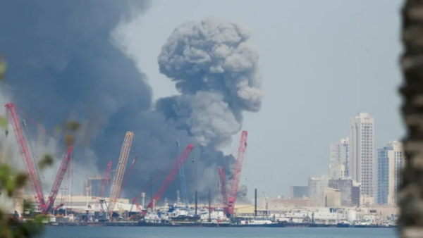 கத்தார், பஹ்ரைன், UAE, குவைத்தில் குண்டு மழை.. ஈரான் வைத்த டார்கெட்.. அமெரிக்காவுக்கு நெருக்கடி..!