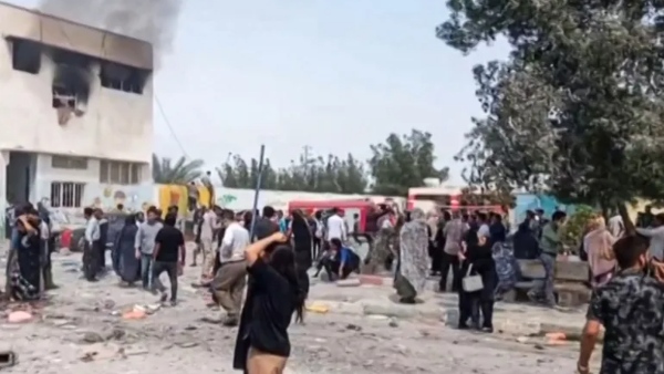 ஈரான் பெண்கள் பள்ளி மீது ஏவுகணை தாக்குதல்: 53 மாணவிகள் உயிரிழப்பு! ஈரான் வெளியுறவு அமைச்சர் வார்னிங் ஈரான் பெண்கள் பள்ளி மீது ஏவுகணை தாக்குதல்: 53 மாணவிகள் உயிரிழப்பு! ஈரான் வெளியுறவு அமைச்சர் வார்னிங்