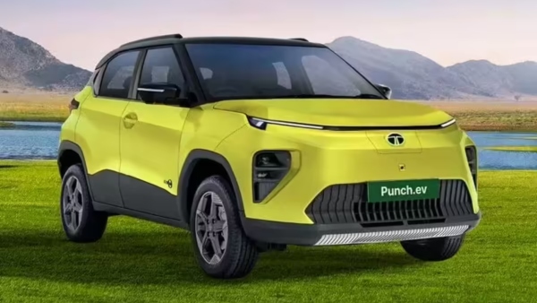 வந்தாச்சு டாடா பஞ்ச் EV ஃபேஸ்லிஃப்ட்.. விலையை கேட்டா, வீட்டுக்கு ஒன்னு வாங்கலாம் போலியே..!!