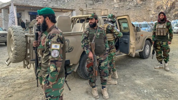 பாகிஸ்தான் ஏவுகணை தாக்குதல் - 400 பேர் பலி, 250 பேர் காயம் – பீதியில் ஆஃப்கானிஸ்தான் மக்கள்..!