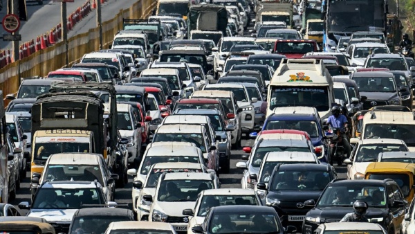 பெங்களூரு டிராபிக் பிரச்சினைக்கு முடிவு!! உருவாகிறது இரண்டாவது ஐடி சிட்டி: கர்நாடக அரசு அதிரடி!! பெங்களூரு டிராபிக் பிரச்சினைக்கு முடிவு!! உருவாகிறது இரண்டாவது ஐடி சிட்டி: கர்நாடக அரசு அதிரடி!!