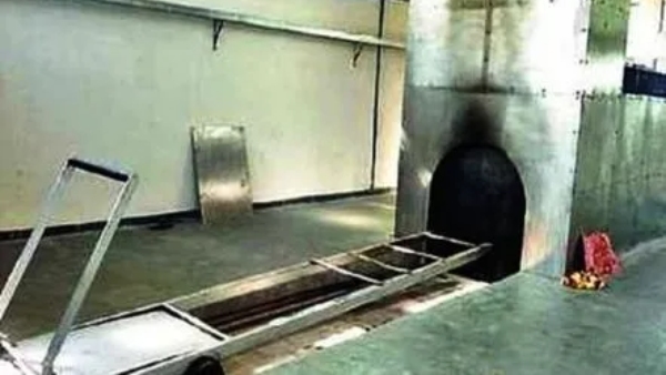 எல்பிஜி பற்றாக்குறை.. பிணங்கள் எரியூட்டு தகன மேடைகள் மூடப்பட்டது.. நிலைமை மோசமாகிறதா..?!