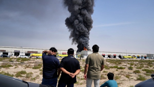 துபாய், சவுதி வாழ் இந்தியர்களுக்கு மத்திய அரசின் முக்கிய அறிவிப்பு!! இந்த நம்பரை சேவ் பண்ணிக்கோங்க!!