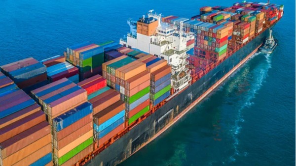 துபாயில் உணவு பொருட்களுக்கு தட்டுப்பாடு?: 7 நாட்கள் மட்டுமே தாக்குப்பிடிக்க முடியும் என தகவல்!!