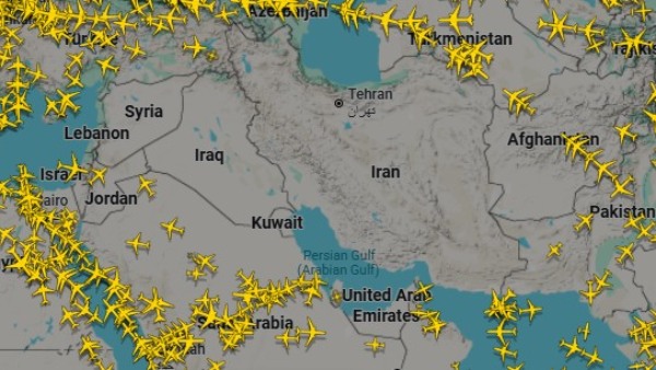 ஈரான் போர்: துபாய், கத்தார், பஹ்ரைனில் வசிக்கும் இந்தியர்கள் என்ன செய்ய வேண்டும்?