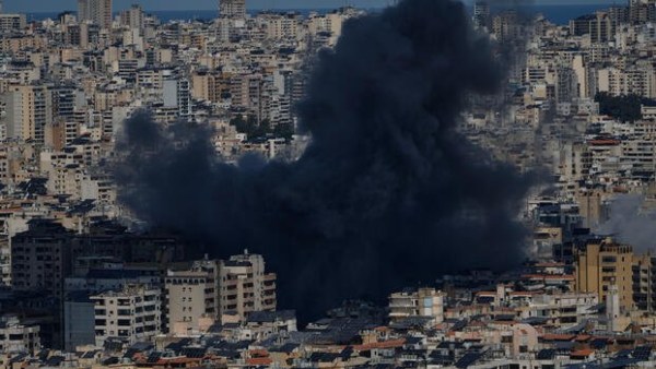 ஈரான் போரில் டிரம்ப் போடும் கணக்கே வேற..! குறி வச்சது கமேனிக்கு இல்ல..! வெளிவரும் உண்மை..!