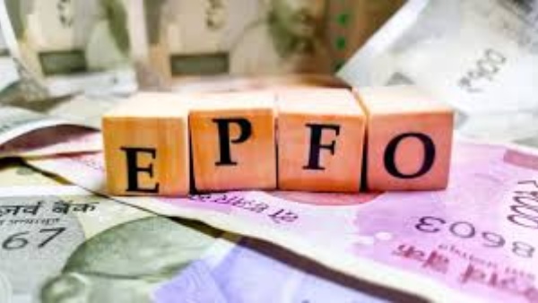 PF கணக்கு வைத்திருப்பவர்களுக்கு குட் நியூஸ்!! கணக்கு போட்டுட்டாங்க அக்கவுண்ட்டை தேடி வரும் பணம்!!