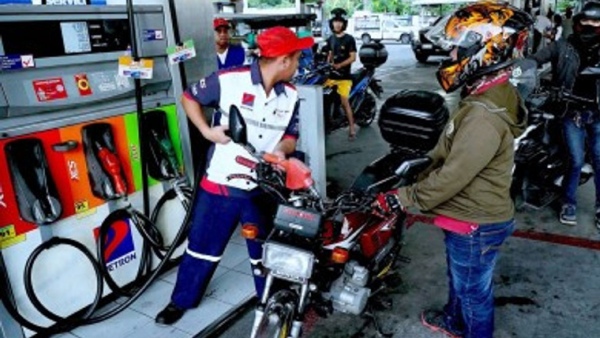 ஈரான் போரால் Lockdown அறிவித்த முதல் நாடு.. அதிர்ச்சியில் மக்கள்..!! அடுத்தடுத்து 14 நாடுகள்..!!