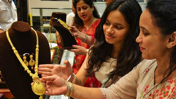 அடுத்த பாய்ச்சலுக்கு தயாராகும் தங்கம்: முக்கியமான 4 சிக்னல்கள் வந்துவிட்டதாக கூறும் நிபுணர்கள்!!