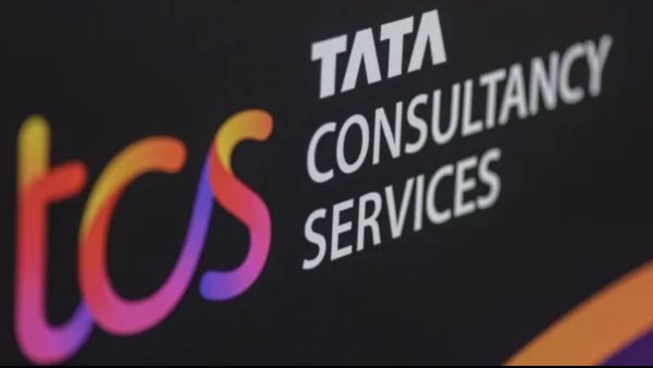 அப்ரைசல் வந்தும் சம்பளம் கம்மியாகுதா? அப்சட்டில் TCS ஊழியர்கள்! IT துறையில் என்ன நடக்கிறது? அப்ரைசல் வந்தும் சம்பளம் கம்மியாகுதா? அப்சட்டில் TCS ஊழியர்கள்! IT துறையில் என்ன நடக்கிறது?
