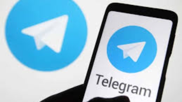 HR இல்லை , தலைமை அலுவலகம் இல்லை..!! வெறும் 30 ஊழியர்களை கொண்டு சாதித்த Telegram செயலி..!!