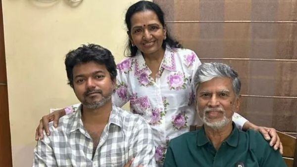 தாய்க்காக கோவில் கட்டி கொடுத்த முதல்வர் விஜய்! 