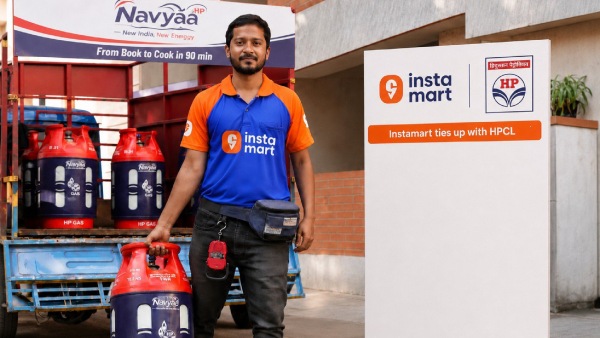 10 நிமிடத்தில் சிலிண்டர் டெலிவரி: Instamart-இல் இனி கேஸ் சிலிண்டரும் கிடைக்கும்..!!