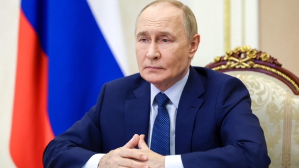 Russia: விளாடிமிர் புதின் அறிவித்த மெகா திட்டம்.. இந்தியாவுக்கு ஸ்பெஷல் அழைப்பு..! Russia: விளாடிமிர் புதின் அறிவித்த மெகா திட்டம்.. இந்தியாவுக்கு ஸ்பெஷல் அழைப்பு..!