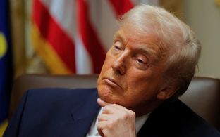 பதவி நீக்கம் செய்யப்படுகிறாரா டிரம்ப்?  ஈரான் போரால் டிரம்புக்கு ஏற்பட்டுள்ள புது பிரச்சினை!!