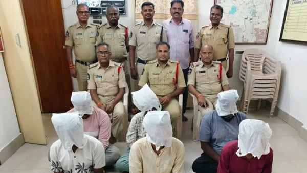 Tirumala: తిరుమలలో దళారి ముఠా అరెస్ట్.. అక్రమంగా గదులు పొంది అధిక ధరకు విక్రయిస్తున్న నిందితులు..