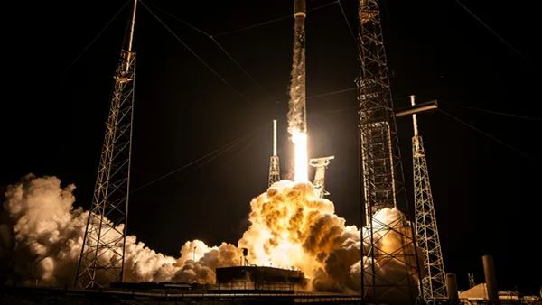 Spacex Rocket Crashed in Moon: చంద్రుడిని ఢీకొట్టిన స్పేస్ఎక్స్ రాకెట్ భాగం..!