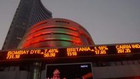 Stock Market: ముహురత్ ట్రేడింగ్ లో మార్కెట్లు శుభారంభం.. అజయ్‌ దేవగణ్ చేతుల మీదుగా.. 
