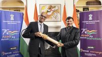  Microsoft: పద్మభూషణ్ అందుకున్న మైక్రోసాఫ్ట్ సీఈవో.. సత్య నాదెళ్ల హామీ.. ఎంత ప్రేమంటే..