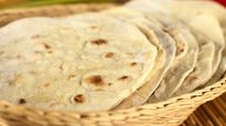 Wheat flour: కిలో గోధుమ పిండి రూ.136.. ఇక చపాతీలు తినట్టే..!