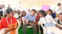 Mana Ooru-Mana Badi: విద్యారంగంలో ఆధునిక బోధనా పద్ధతులు.. ట్యాబ్స్ పంపిణీ చేసిన మంత్రి KTR 