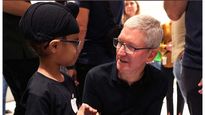 Apple Store: దిల్లీలో ఆపిల్ సీఈవో.. కొత్త స్టోర్ ప్రారంభించిన టిమ్ కుక్.. పూర్తి వివరాలు 