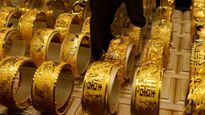Gold Rates: షాకింగ్.. అరె బంగారానికి ఏమైంది..? మళ్లీ దూకుడు పెంచేసిందిగా..