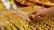 Gold Price Today: భగభగమంటున్న బంగారం ధర.. తెలుగు రాష్ట్రాల్లో రేట్లు ఎంతంటే..?