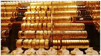 Gold Price: పసిడి ప్రియులకు అలర్ట్.. భారీగా పెరుగుతున్న బంగారం.. ఎందుకంటే..