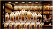 Gold Price Today: వామ్మో బంగారం ఇలా పెరుగుతుందేంటి..?? ఏపీ, తెలంగాణ తాజా రేట్లు.. 