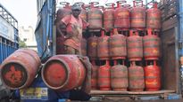 LPG Gas Price: గ్యాస్ సిలిండర్ ధర రూ.200 తగ్గింపు..!! 