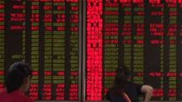 Stock Market: భారీ నష్టాల్లో ప్రారంభమైన మార్కెట్లు.. అమెరికా నుంచి ఆ సంకేతాలతో..