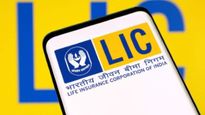 LIC Shares: వరుసగా నాలుగో రోజు పెరిగిన ఎల్ఐసీ స్టాక్.. 7 నెలల గరిష్ఠంలో షేర్.. 