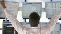 Stock Market: లాభాల్లో కొనసాగుతున్న మార్కెట్లు.. వరుస నష్టాలకు బుల్స్ బ్రేక్..
