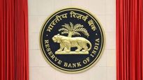Stock Market: వారాంతంలో లాభాల్లో మార్కెట్లు.. అందరి చూపు RBI వైపు..