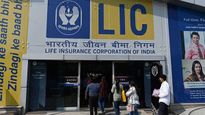 LIC News: ఆందోళనలో ఎల్ఐసీ ఇన్వెస్టర్లు.. బీమా దిగ్గజానికి జీఎస్టీ నోటీసులు.. 