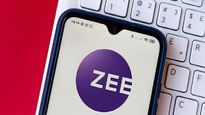 Zee News: 'సోనీ'తో డీల్ ఫెయిల్ తర్వాత 'జీ' కీలక నిర్ణయం.. ఆ టీమ్‌ నుంచి సగం మందికి పింక్‌ స్లిప్స్