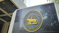 RBI News: ప్రజలకు గుడ్‌న్యూస్ చెప్పనున్న RBI.. తగ్గనున్న EMIల భారం