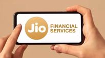 Jio Financial షేర్లను ఎగబడి కొంటున్న ఇన్వెస్టర్లు.. అసలు కారణం ఇదే..!