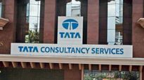 TCS Salary Hikes: శివరాత్రికి ముందే టెక్కీలకు TCS శుభవార్త.. ఈసారి శాలరీ హైక్స్ ఎంత ఇచ్చిందంటే..?