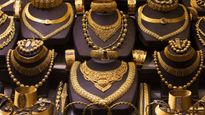 Gold price: 2013 తర్వాత అతిపెద్ద పతనం ఇదే! బంగారం కొనేందుకు ఇదే సరైన సమయమా?