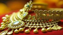 Gold Prices In Telugu States: గుడ్ న్యూస్.. భారీగా తగ్గిన బంగారం ధర.. హైదరాబాద్, విజయవాడలో ధరలు ఎలా ఉన్నాయంటే.