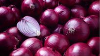 Onion Price: భారీ పెరిగిన ఉల్లి ధర.. కిలో రూ.70..!