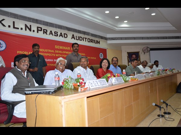 ప్రజాప్రతినిధులు