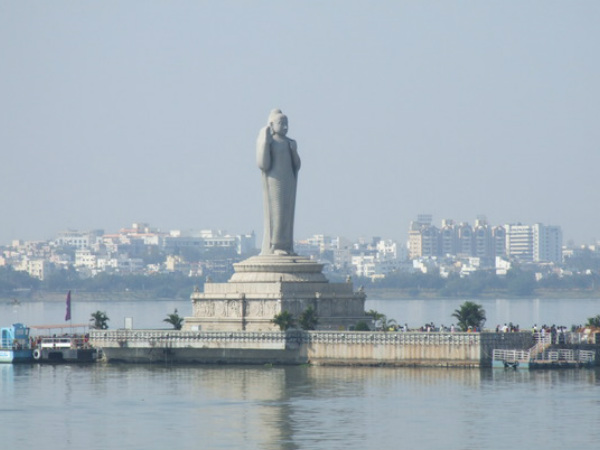 హైదరాబాద్ లో హైదరాబాద్ లో