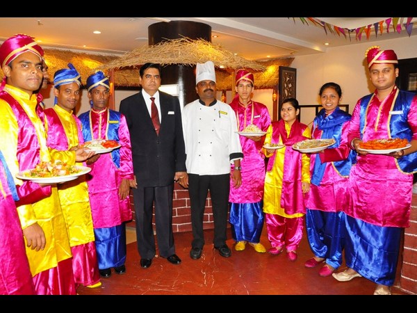 సంప్రదాయ వంటకాలతో.. సంప్రదాయ వంటకాలతో..