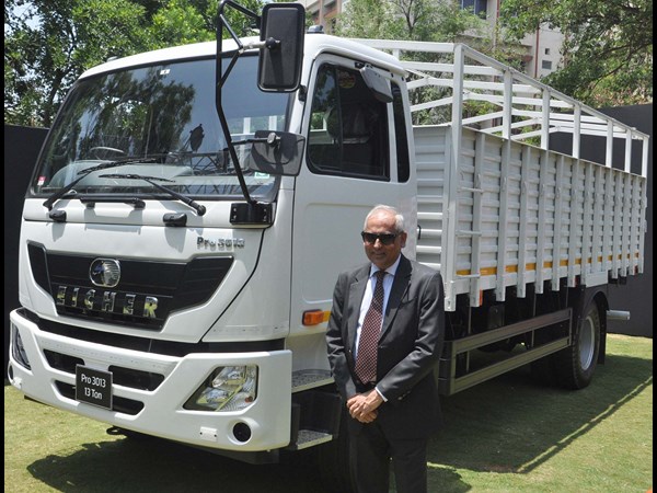 కొత్త ట్రక్కుతో..