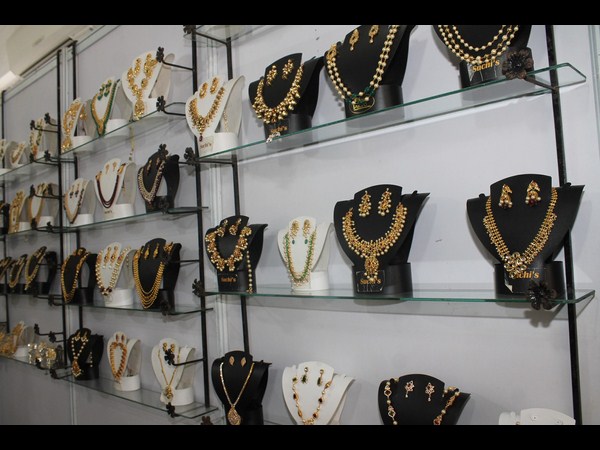 ప్రయాస్ ఉత్పత్తులు ప్రయాస్ ఉత్పత్తులు