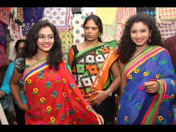 స్టైల్స్ అండ్ వీవ్స్