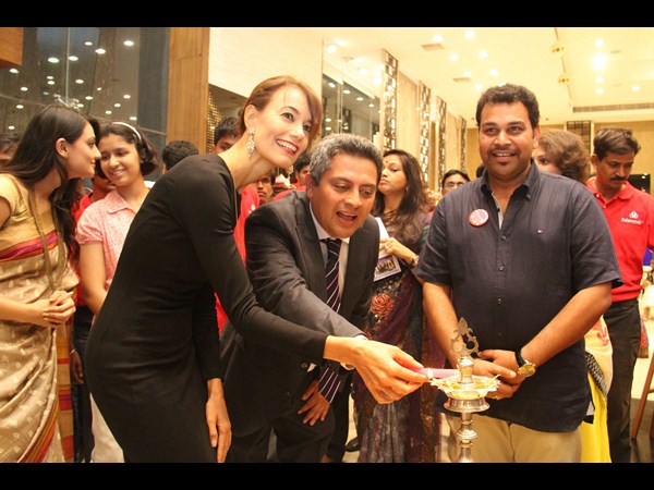 జ్యోతి ప్రజ్వలన